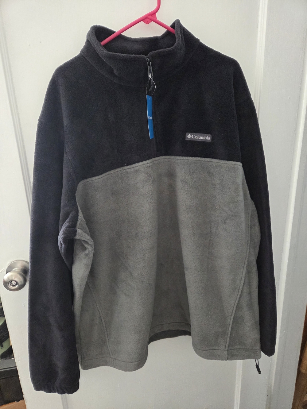 Columbia Black & Gray Lightweight Two-Tone Fleece Pullover